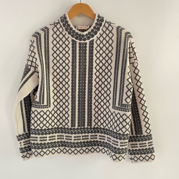 Tory Burch Sweaters - Tory Burch Geometric Design Sweater SZ S